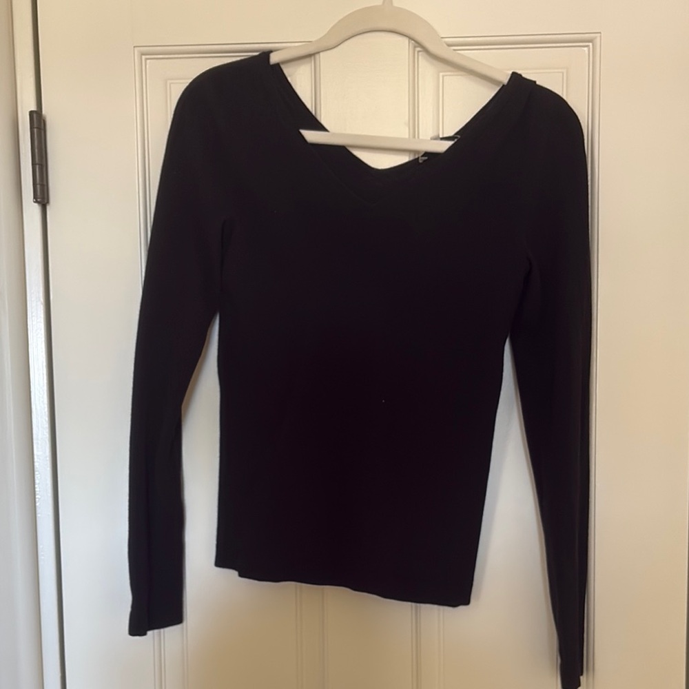 Vince Black Fitted Long Sleeve Blouse
